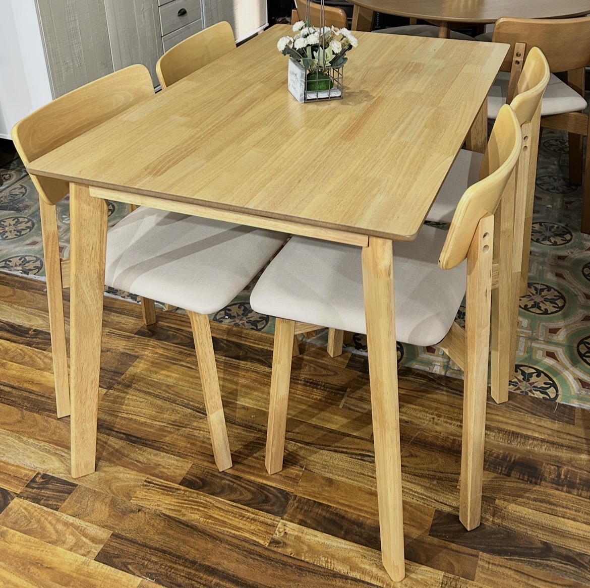 Juego de comedor 4 sillas Madera - Imagen 3